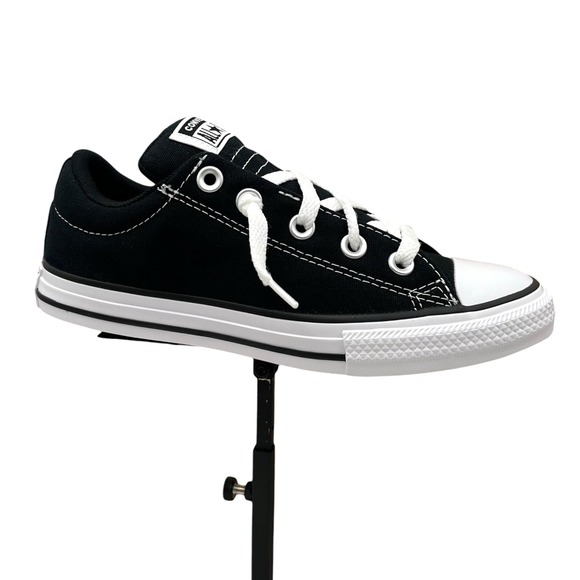 Converse Other - Converse Chuck Taylor Street Youth Boys Girls Low Top Sneaker Size 7 Black White
